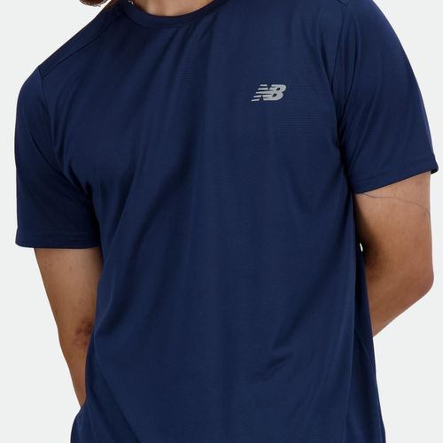 Remera New Balance Essentials M - MARINE
