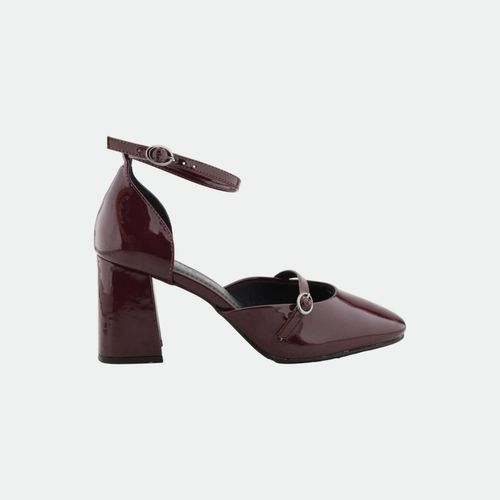 Zapato Mocasin Con Taco Apolonia Viamo - BORDO CHRL