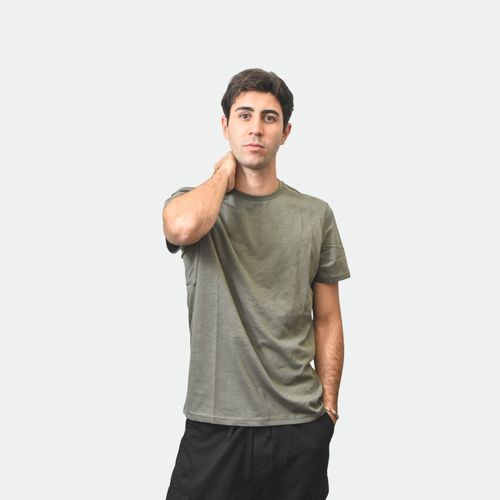 Remera básica hombre NOBRAND - VERDE OSCURO