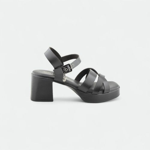 Sandalia con taco medio Stella LADY STORK - NEGRO