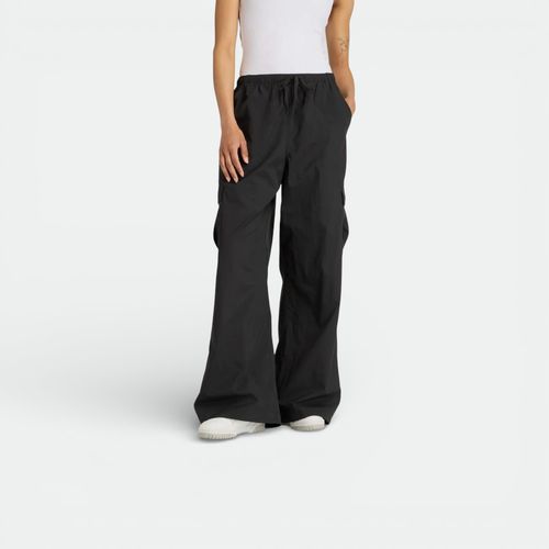 Pantalon Cargo mujer NEW BALANCE - BLACK