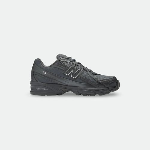 Zapatilla U740 Lifestyle NEW BALANCE - CASTLEROCK WITH METALLIC SILVER