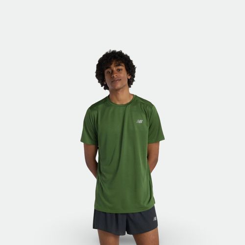 Remera Essentials hombre NEW BALANCE - DARK GREEN