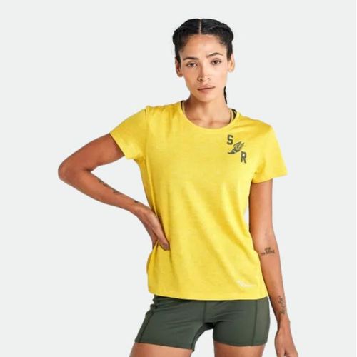 Remera Saucony Deportiva Stopwatch Graphic Short Sleeve W - YELLOW GOLD
