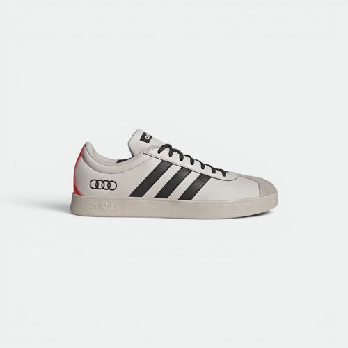 Zapatilla Vl Court Audi Unisex ADIDAS - CHALK PEARL UTILITY BLACK HI RES RED
