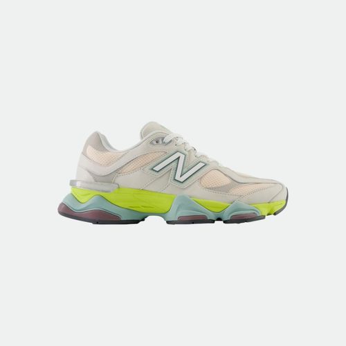 Zapatilla New Balance U9060 Lifestyle - MOONBEAM
